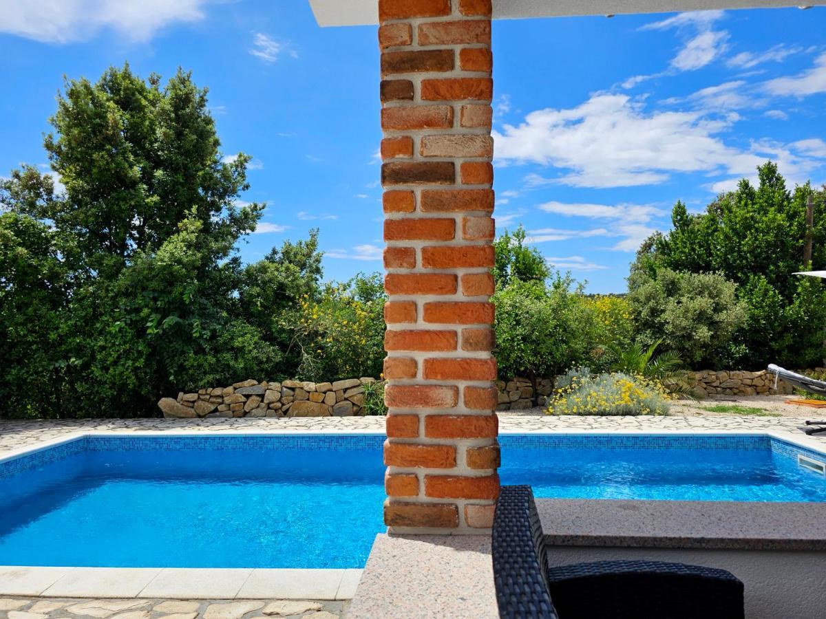 Holiday Homes Sintija Кампор Экстерьер фото